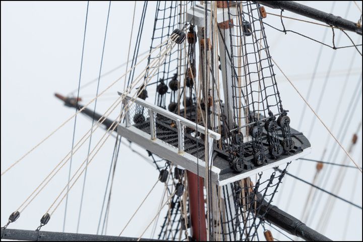 Detail of the rigging and a fighting top