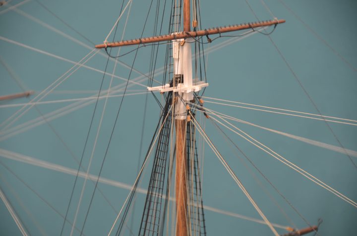 The upper mast, with crosstrees and yards